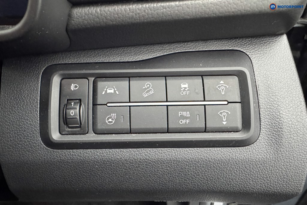 Ssangyong Tivoli Ultimate Manual Petrol SUV - Stock Number (1558774) - 15th supplementary image