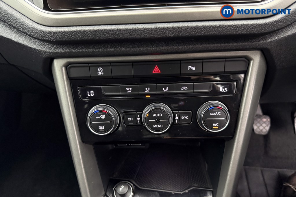 Volkswagen T-Roc Design Manual Petrol SUV - Stock Number (1559141) - 11th supplementary image