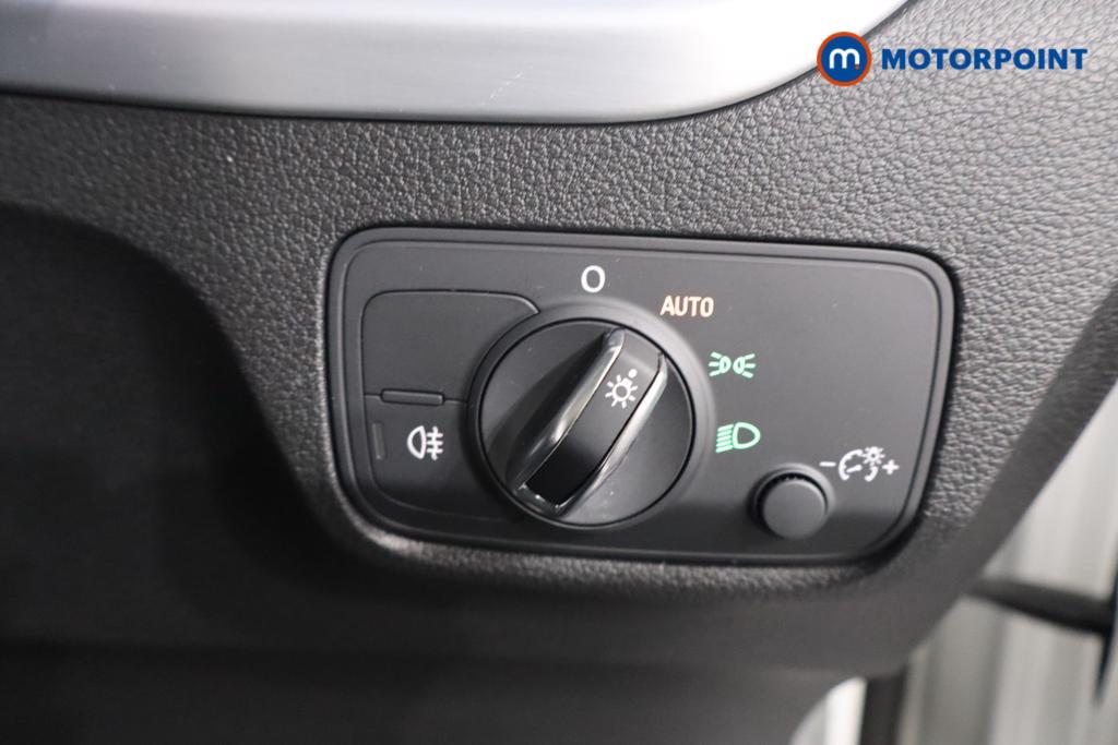 Audi Q2 S Line Manual Petrol SUV - Stock Number (1560298) - 14th supplementary image