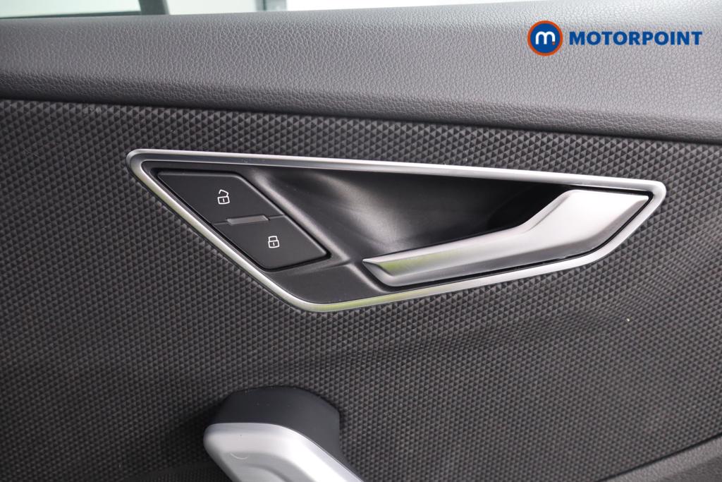 Audi Q2 S Line Manual Petrol SUV - Stock Number (1560298) - 16th supplementary image