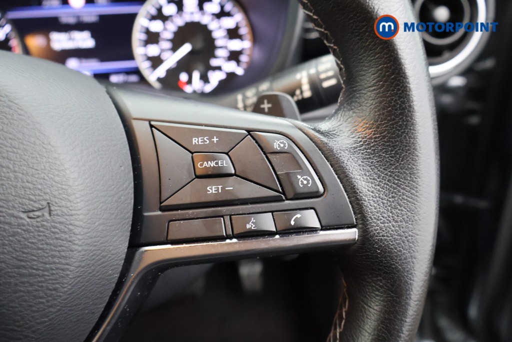 Nissan Juke N-Connecta Automatic Petrol SUV - Stock Number (1560439) - 3rd supplementary image