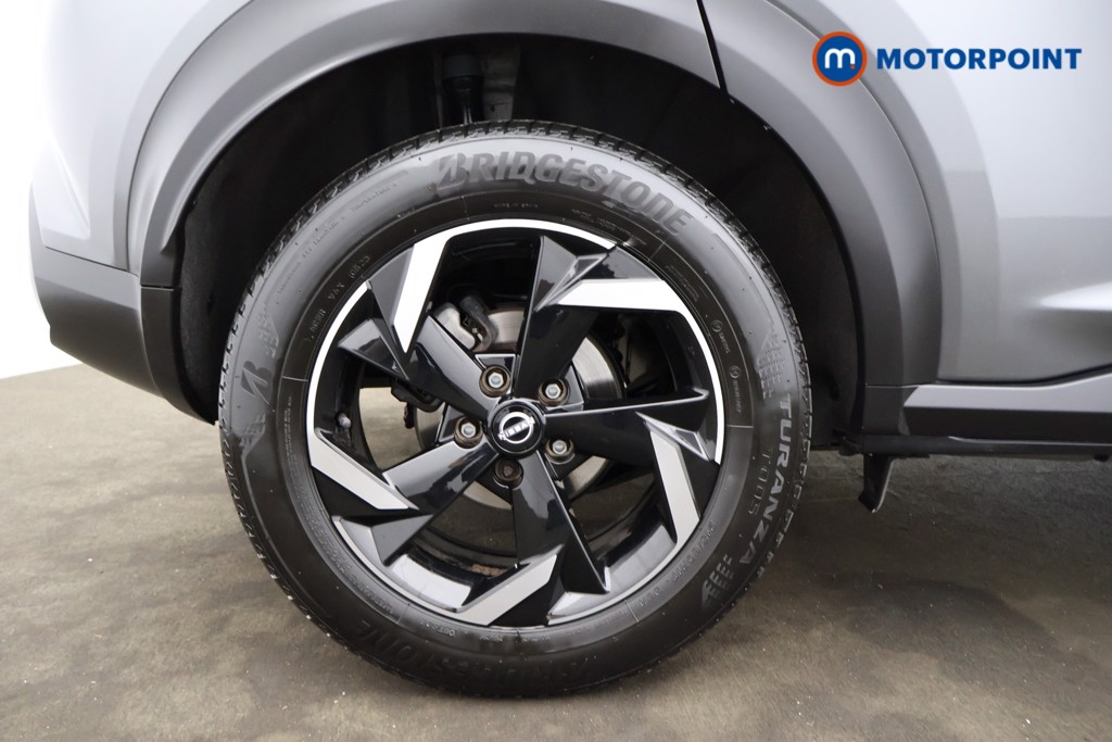 Nissan Juke N-Connecta Automatic Petrol SUV - Stock Number (1560439) - 12th supplementary image