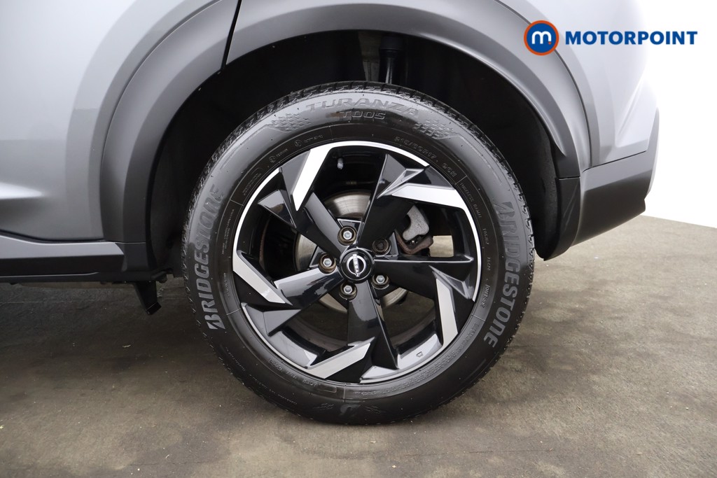 Nissan Juke N-Connecta Automatic Petrol SUV - Stock Number (1560439) - 16th supplementary image