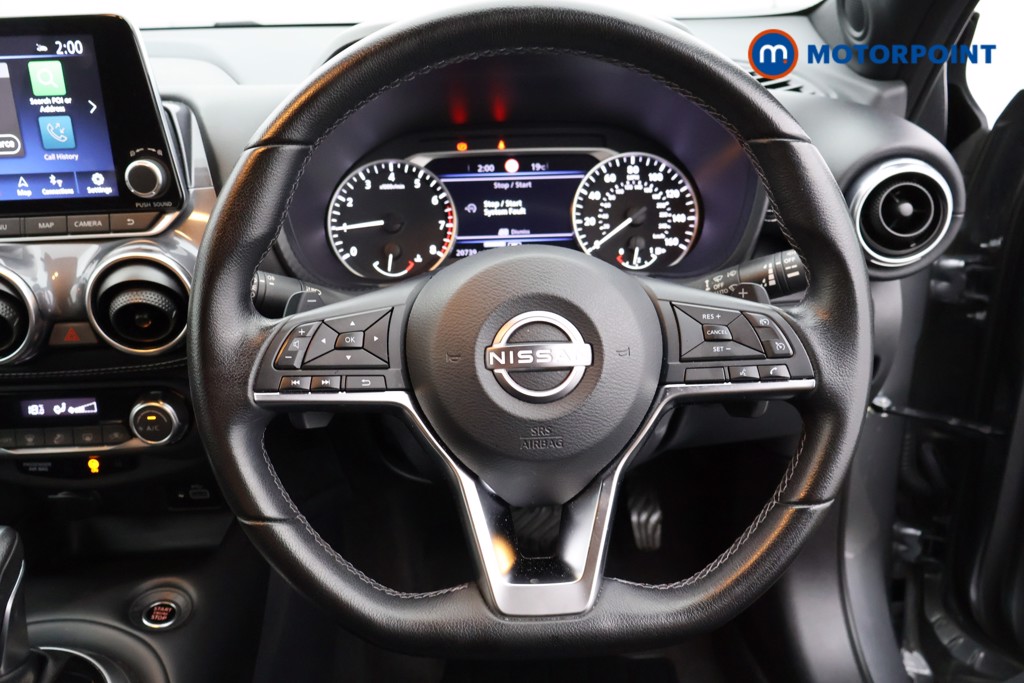 Nissan Juke N-Connecta Automatic Petrol SUV - Stock Number (1560439) - 1st supplementary image
