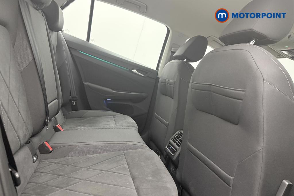 Volkswagen Golf Style Automatic Diesel Hatchback - Stock Number (1560902) - 9th supplementary image