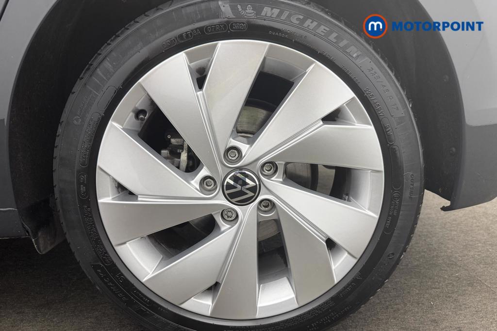 Volkswagen Golf Style Automatic Diesel Hatchback - Stock Number (1560902) - 13th supplementary image
