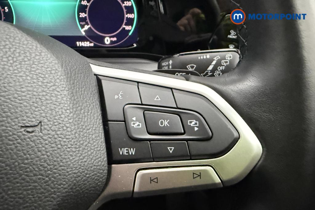 Volkswagen Golf Style Automatic Diesel Hatchback - Stock Number (1560902) - 15th supplementary image