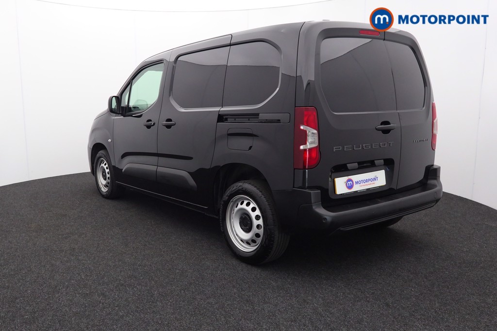 Peugeot Partner Professional Manual Diesel Panel Van - Stock Number (1561181) - Passenger side rear corner