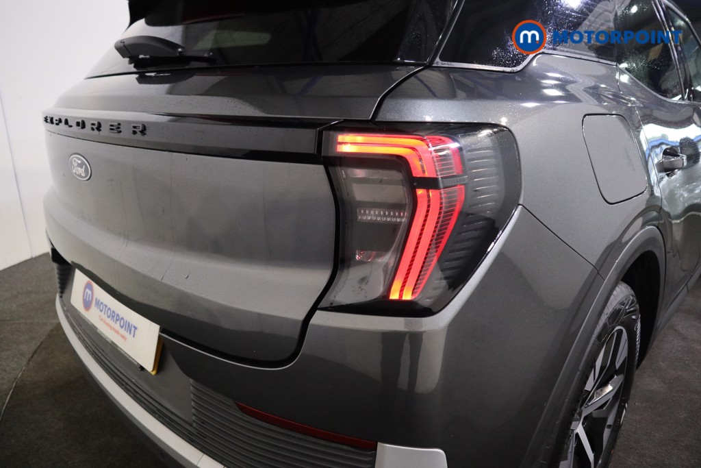 Ford Explorer Select Automatic Electric SUV - Stock Number (1561364) - 20th supplementary image