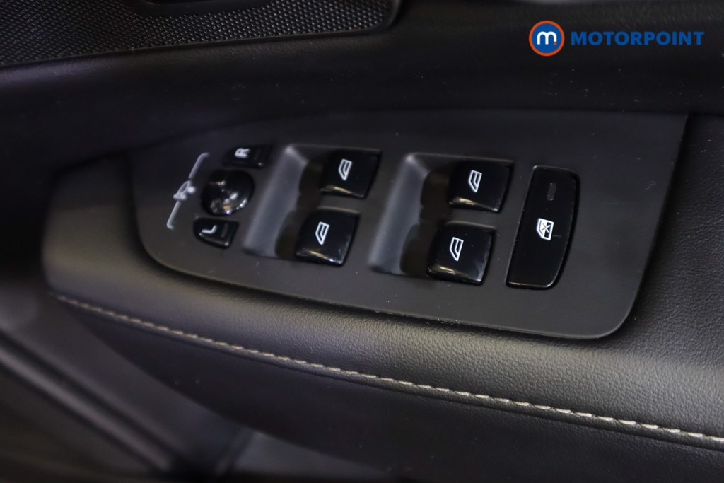 Volvo S90 Inscription Automatic Petrol Plug-In Hybrid Saloon - Stock Number (1561429) - 9th supplementary image
