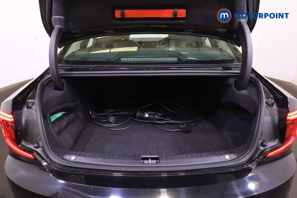 Volvo S90 Inscription Automatic Petrol Plug-In Hybrid Saloon - Stock Number (1561429) - 16th supplementary image