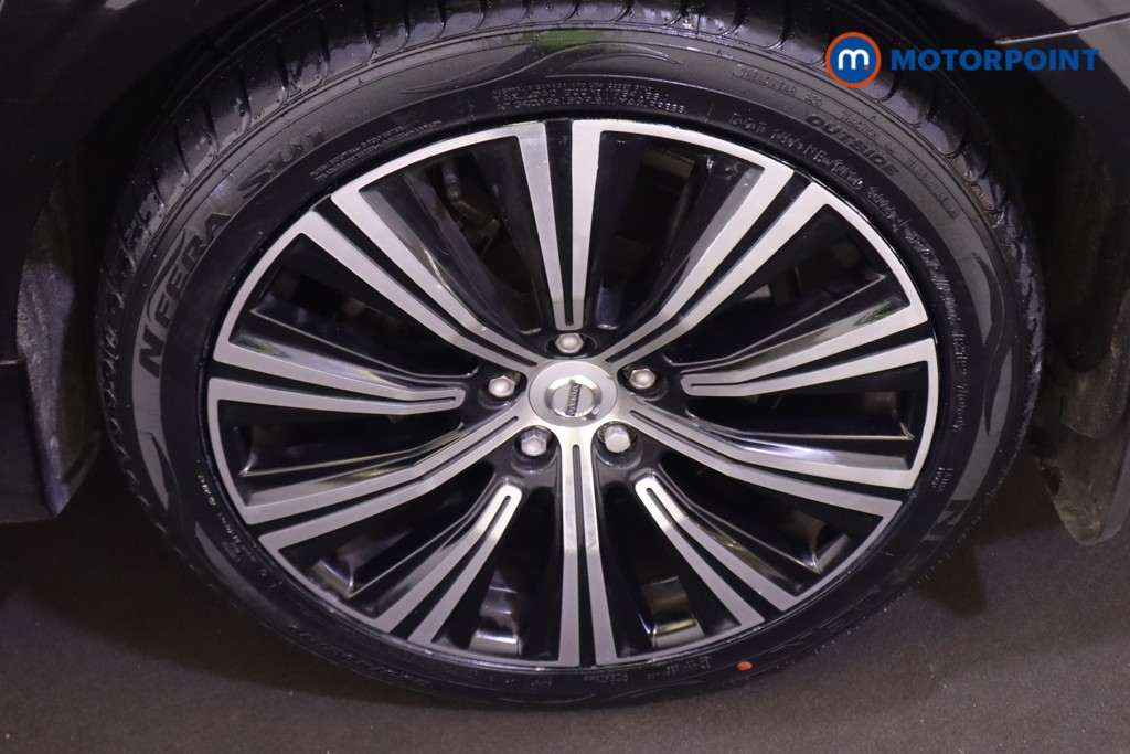 Volvo S90 Inscription Automatic Petrol Plug-In Hybrid Saloon - Stock Number (1561429) - 19th supplementary image
