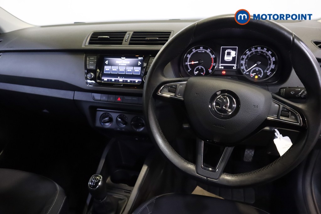 Skoda Fabia SE Manual Petrol Hatchback - Stock Number (1561465) - 1st supplementary image