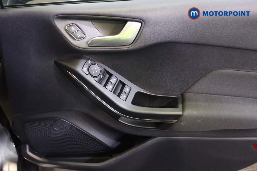 Ford Fiesta St-Line Manual Petrol Hatchback - Stock Number (1561647) - 5th supplementary image