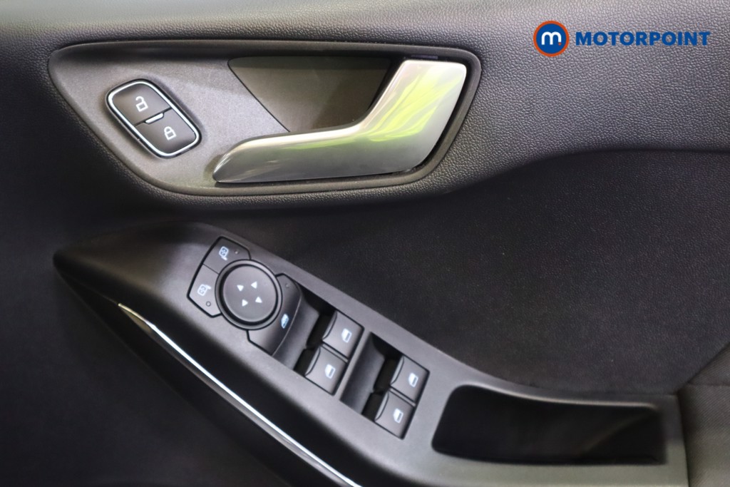 Ford Fiesta St-Line Manual Petrol Hatchback - Stock Number (1561647) - 6th supplementary image