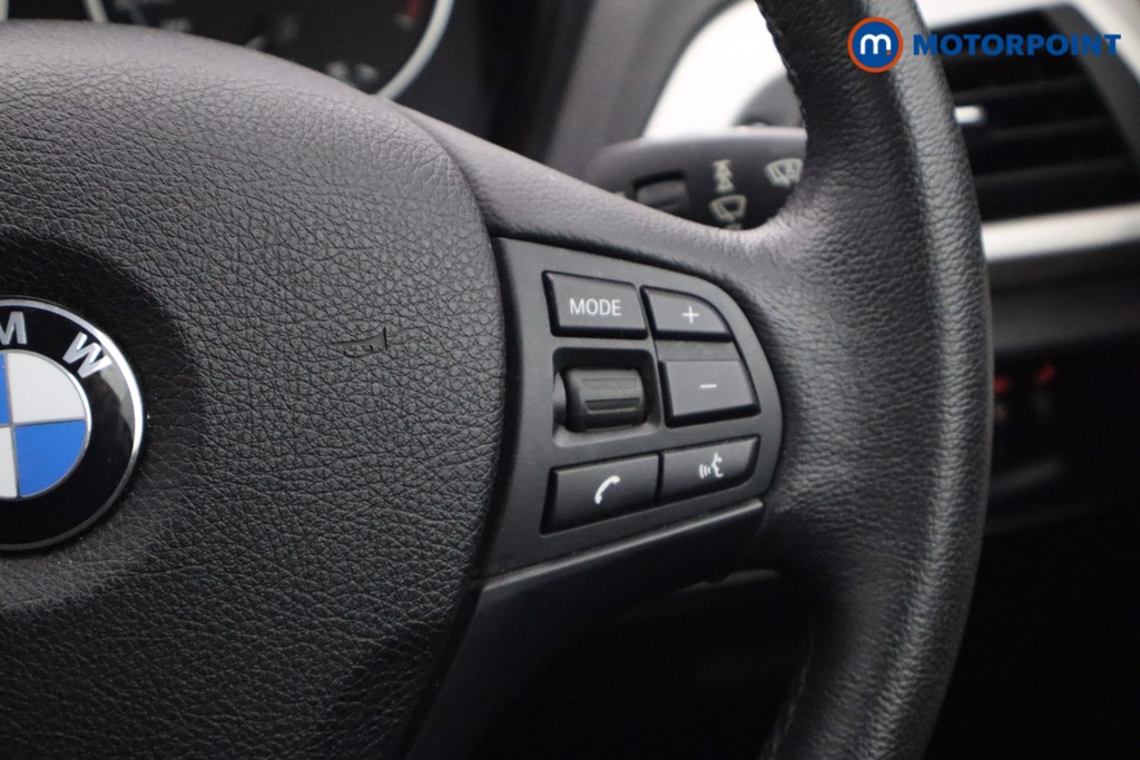 BMW 1 Series SE Manual Petrol Hatchback - Stock Number (1561652) - 5th supplementary image