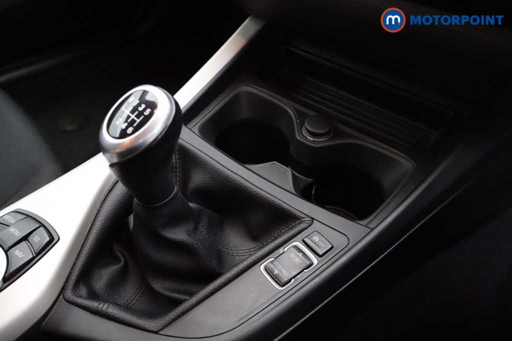 BMW 1 Series SE Manual Petrol Hatchback - Stock Number (1561652) - 10th supplementary image