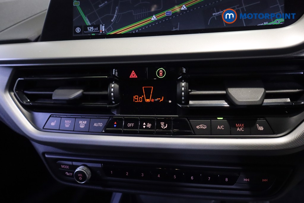 BMW 1 Series SE Automatic Diesel Hatchback - Stock Number (1561841) - 5th supplementary image