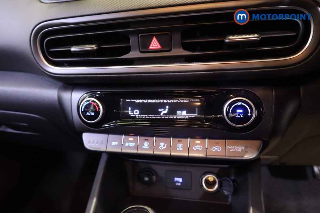 Hyundai Kona Se Connect Automatic Petrol-Electric Hybrid SUV - Stock Number (1561963) - 5th supplementary image