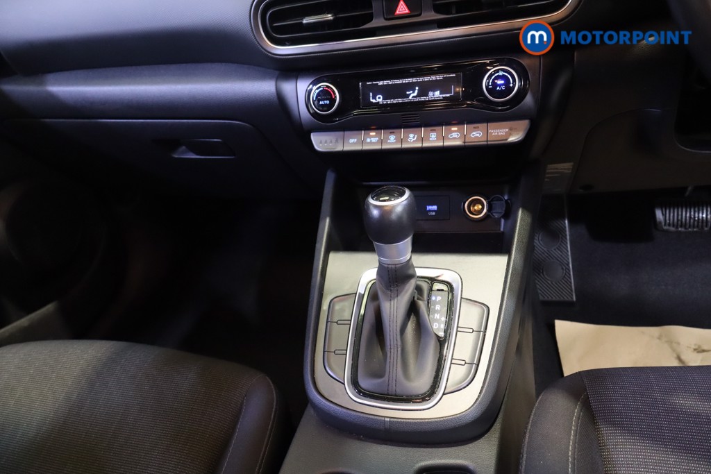 Hyundai Kona Se Connect Automatic Petrol-Electric Hybrid SUV - Stock Number (1561963) - 6th supplementary image