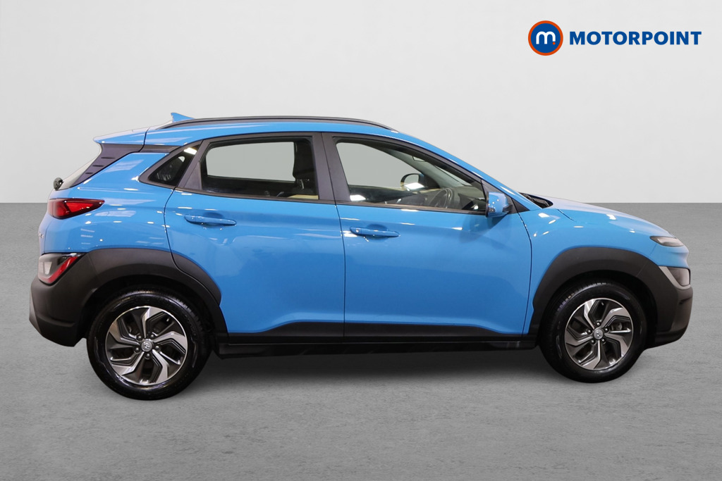 Hyundai Kona Se Connect Automatic Petrol-Electric Hybrid SUV - Stock Number (1561963) - Drivers side