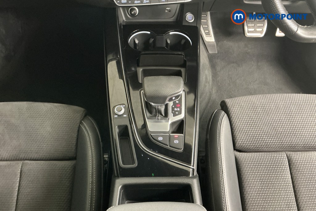 Audi A4 Black Edition Automatic Petrol Estate - Stock Number (1562035) - 11th supplementary image