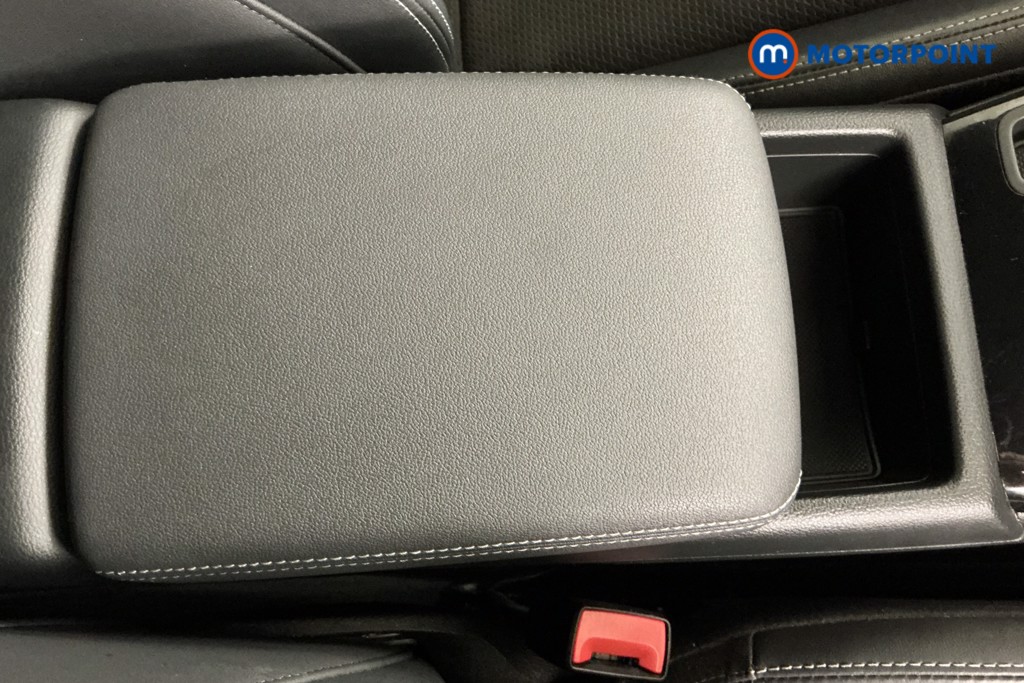 Audi A4 Black Edition Automatic Petrol Estate - Stock Number (1562035) - 13th supplementary image