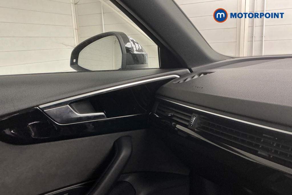 Audi A4 Black Edition Automatic Petrol Estate - Stock Number (1562035) - 17th supplementary image