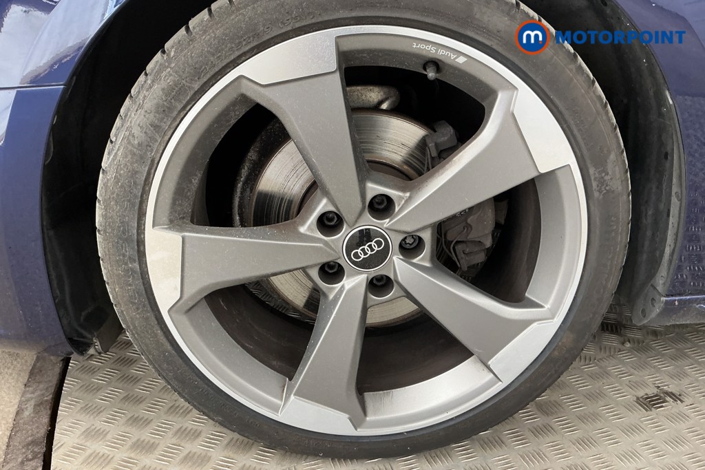 Audi A4 Black Edition Automatic Petrol Estate - Stock Number (1562035) - 32nd supplementary image