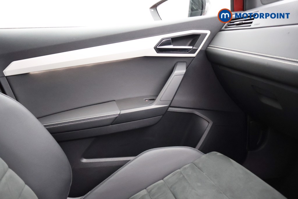 Seat Arona Xcellence Lux Manual Petrol SUV - Stock Number (1562116) - 7th supplementary image