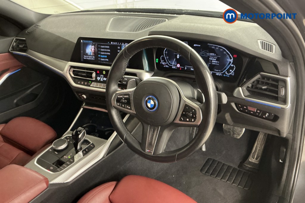 BMW 3 Series M Sport Automatic Petrol Plug-In Hybrid Saloon - Stock Number (1562140) - 7th supplementary image