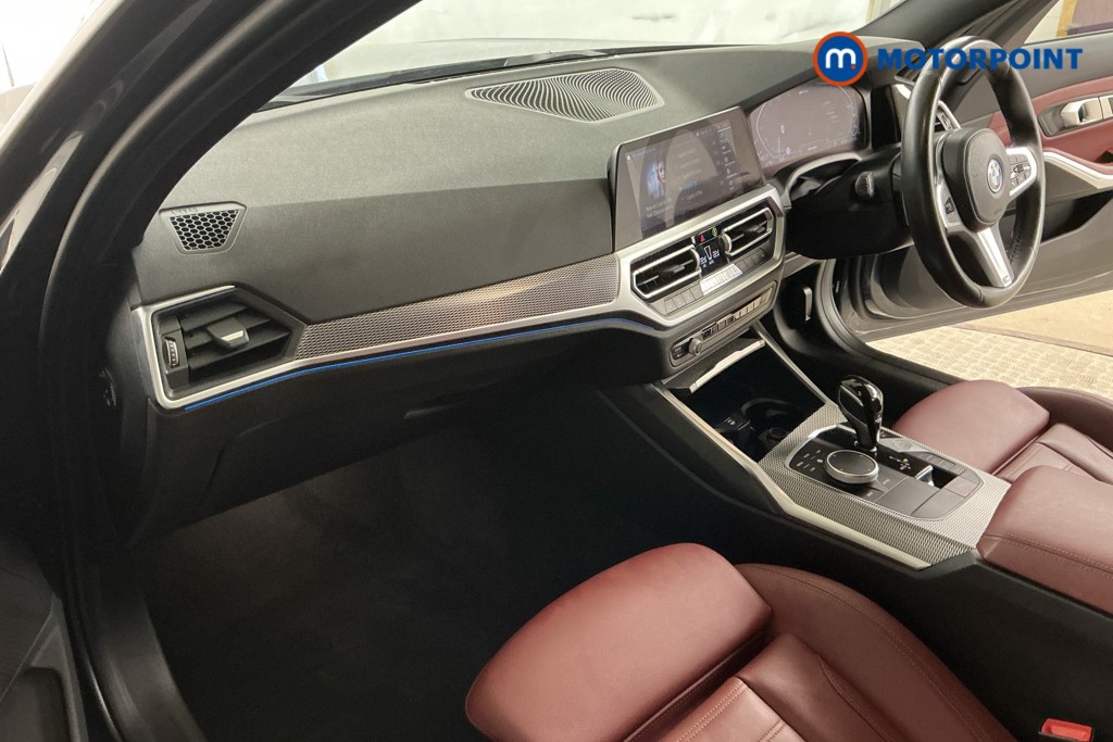 BMW 3 Series M Sport Automatic Petrol Plug-In Hybrid Saloon - Stock Number (1562140) - 8th supplementary image