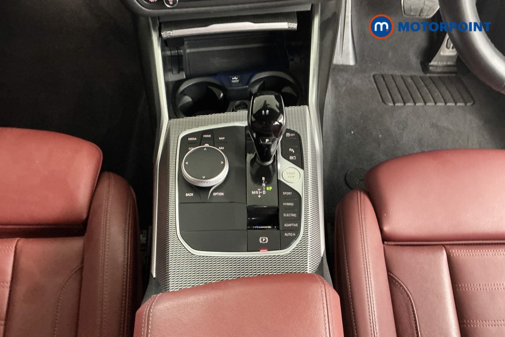 BMW 3 Series M Sport Automatic Petrol Plug-In Hybrid Saloon - Stock Number (1562140) - 11th supplementary image