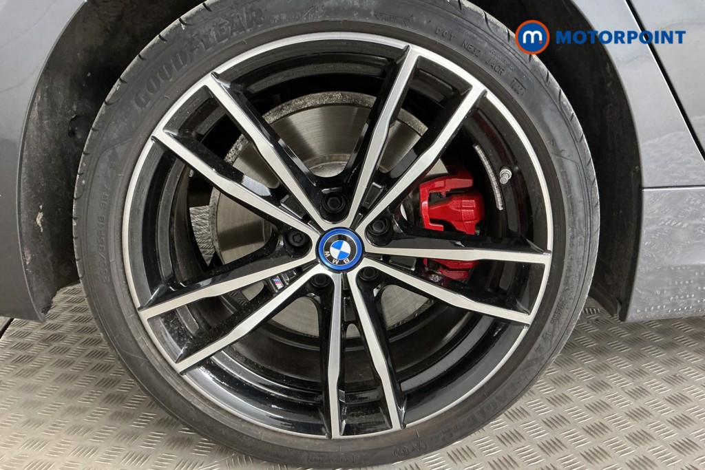BMW 3 Series M Sport Automatic Petrol Plug-In Hybrid Saloon - Stock Number (1562140) - 35th supplementary image