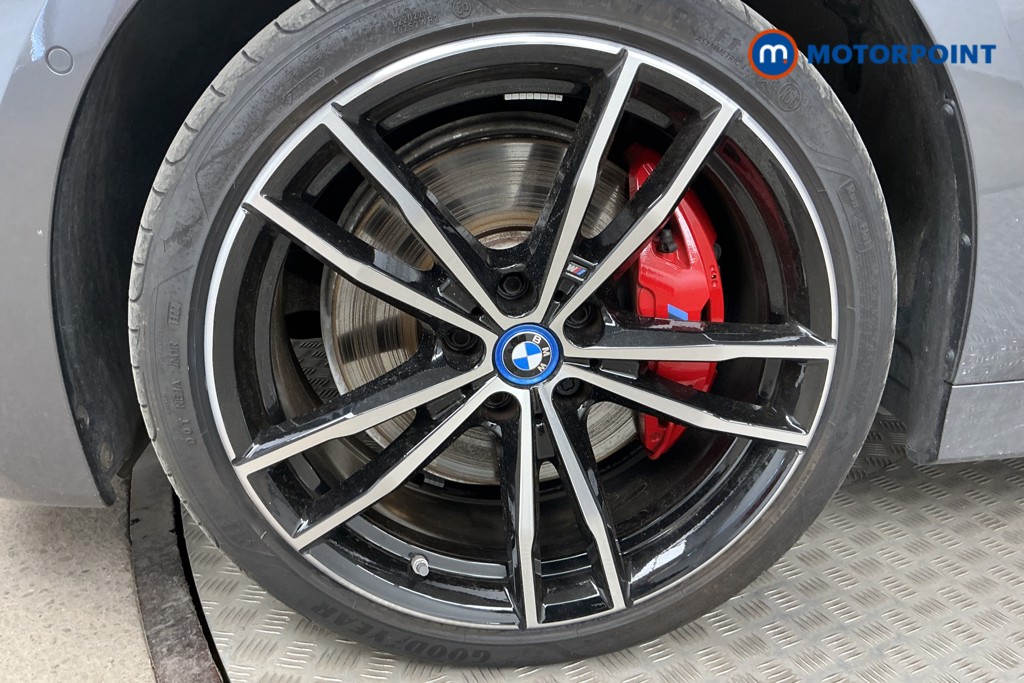 BMW 3 Series M Sport Automatic Petrol Plug-In Hybrid Saloon - Stock Number (1562140) - 37th supplementary image
