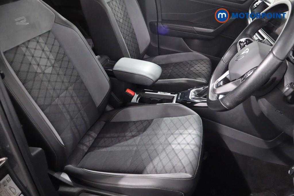 Volkswagen T-Roc R-Line Automatic Petrol SUV - Stock Number (1562205) - 22nd supplementary image