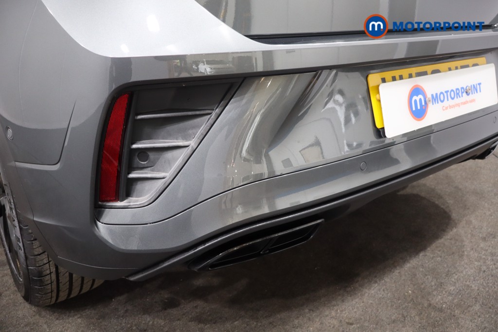 Volkswagen T-Roc R-Line Automatic Petrol SUV - Stock Number (1562205) - 33rd supplementary image
