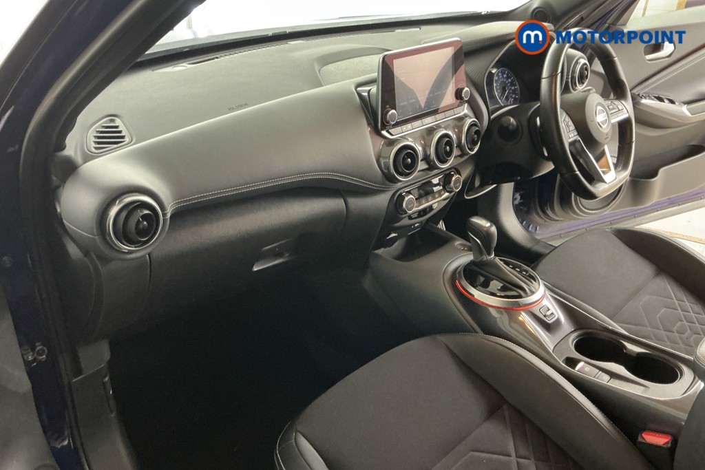 Nissan Juke Tekna Automatic Petrol SUV - Stock Number (1562310) - 8th supplementary image