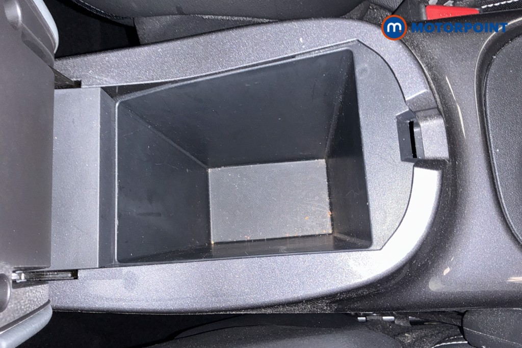Nissan Juke Tekna Automatic Petrol SUV - Stock Number (1562310) - 11th supplementary image