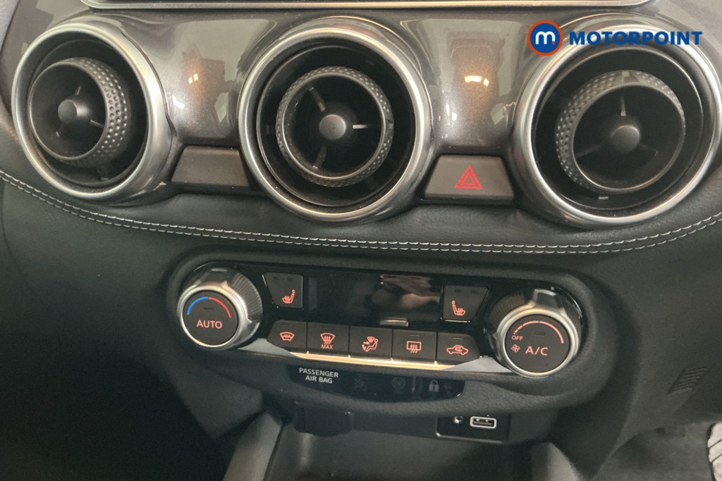 Nissan Juke Tekna Automatic Petrol SUV - Stock Number (1562310) - 16th supplementary image