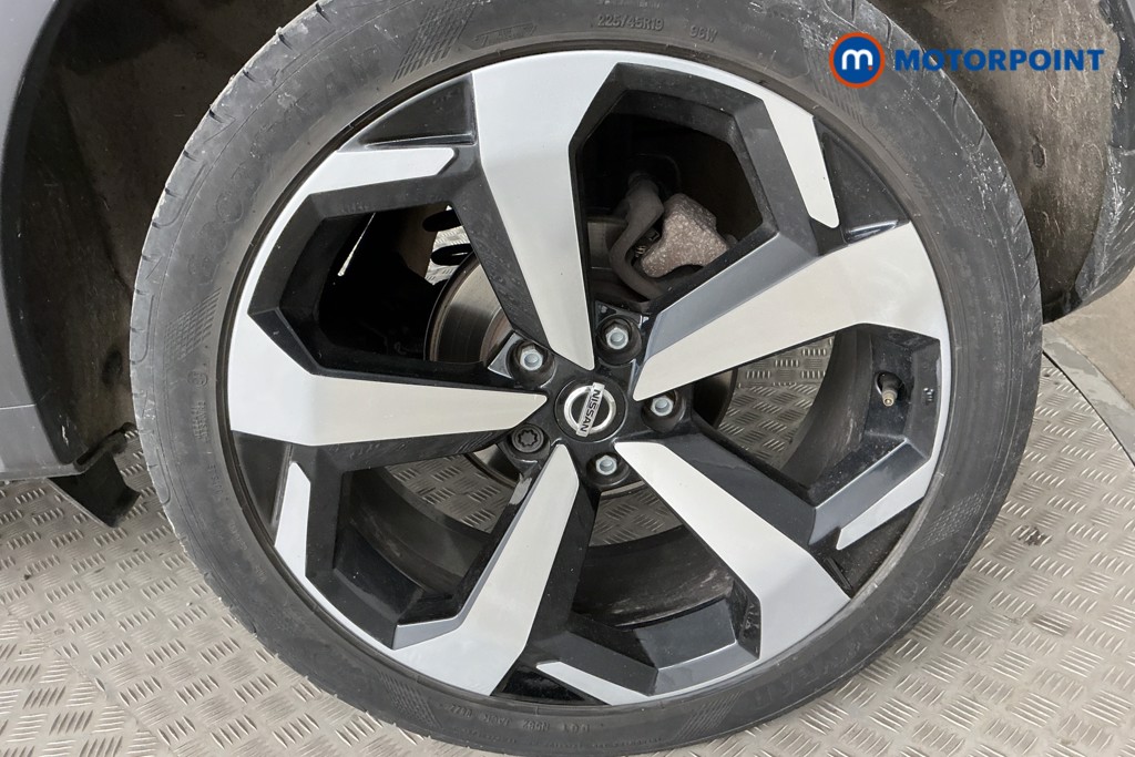 Nissan Juke Tekna Automatic Petrol SUV - Stock Number (1562310) - 35th supplementary image