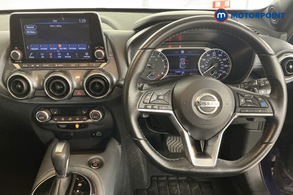 Nissan Juke Tekna Automatic Petrol SUV - Stock Number (1562310) - 1st supplementary image