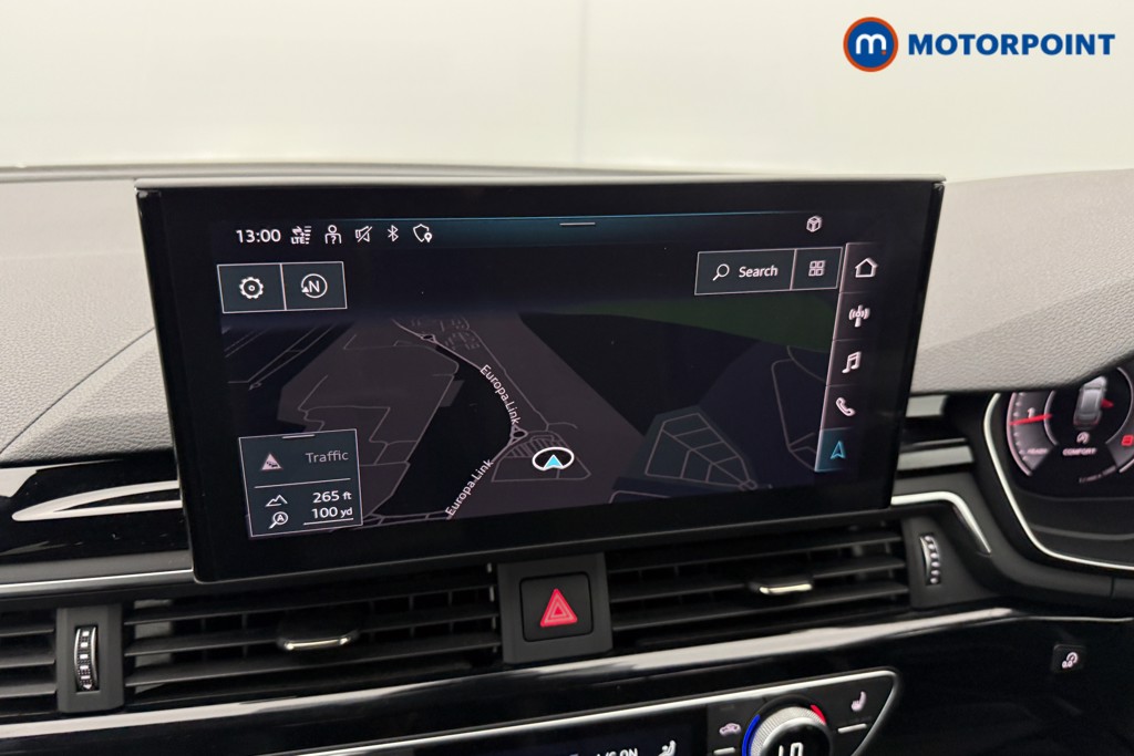 Audi A4 Black Edition Manual Petrol Estate - Stock Number (1562327) - 2nd supplementary image