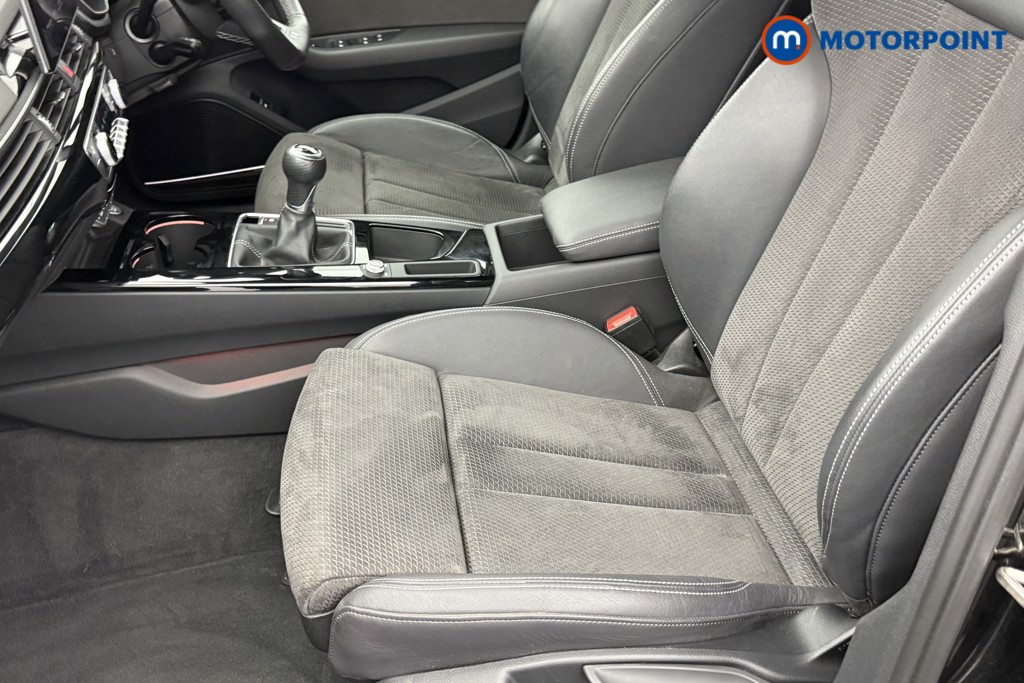 Audi A4 Black Edition Manual Petrol Estate - Stock Number (1562327) - 24th supplementary image