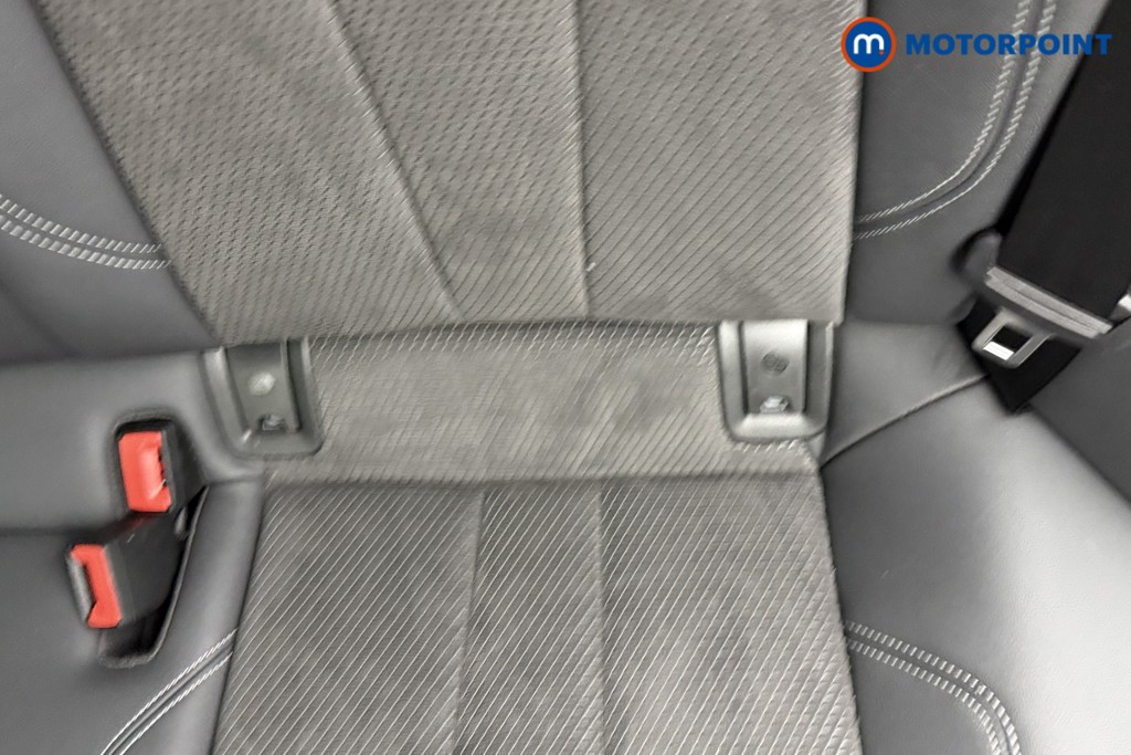 Audi A4 Black Edition Manual Petrol Estate - Stock Number (1562327) - 26th supplementary image