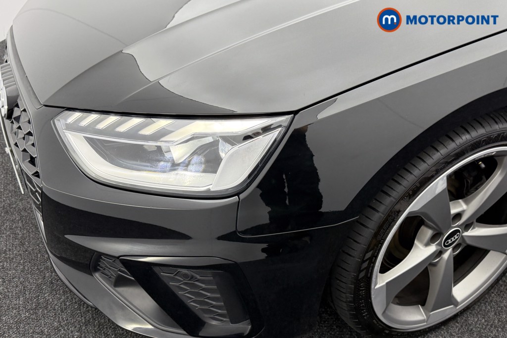Audi A4 Black Edition Manual Petrol Estate - Stock Number (1562327) - 30th supplementary image
