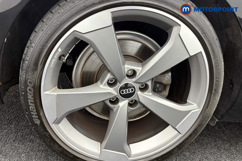 Audi A4 Black Edition Manual Petrol Estate - Stock Number (1562327) - 33rd supplementary image