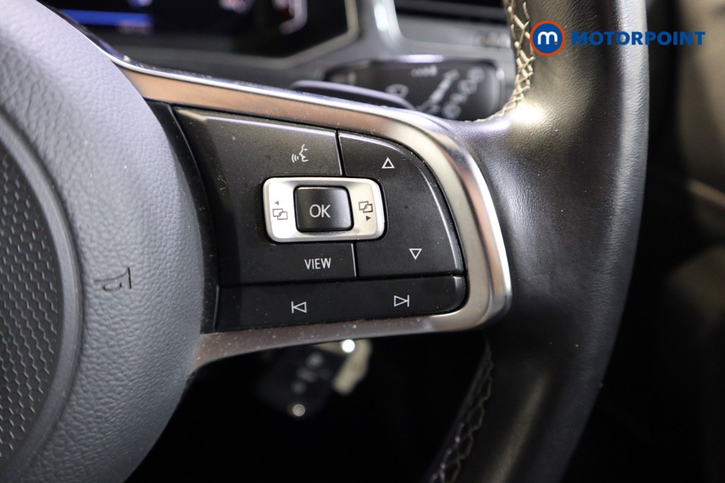 Volkswagen T-Roc R-Line Automatic Petrol SUV - Stock Number (1562383) - 4th supplementary image
