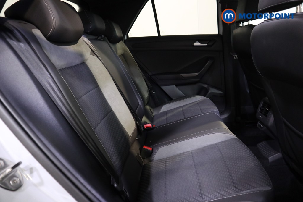 Volkswagen T-Roc R-Line Automatic Petrol SUV - Stock Number (1562383) - 13th supplementary image