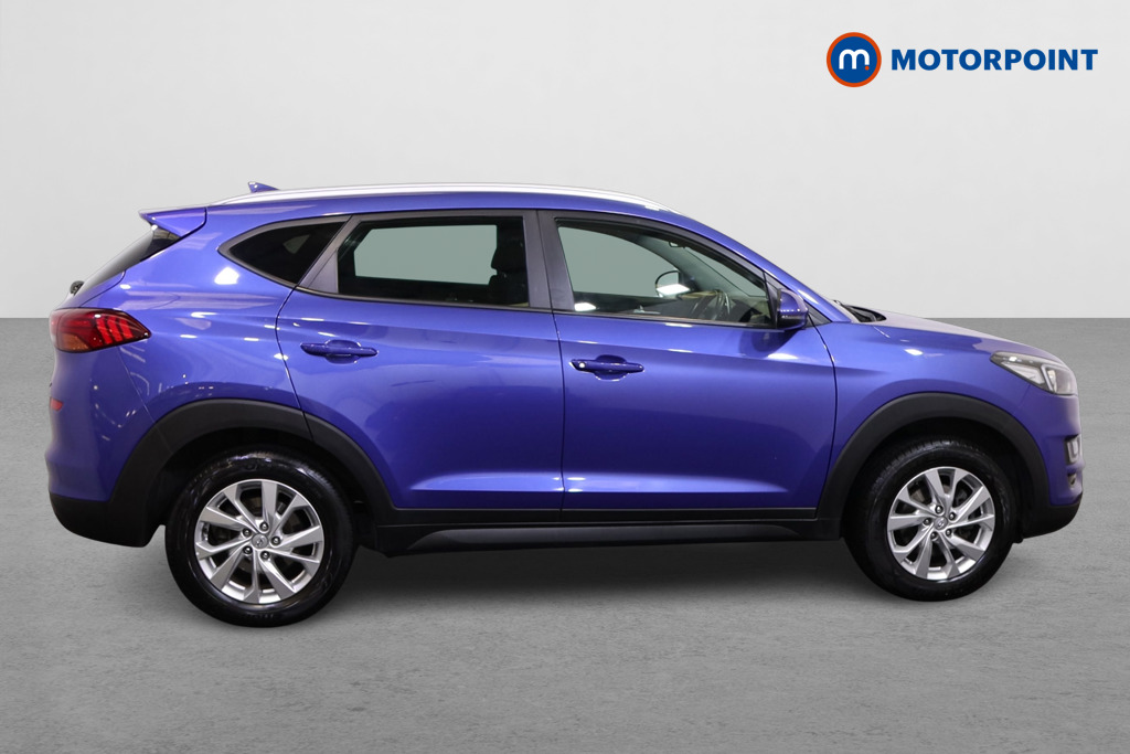 Hyundai Tucson Se Nav Manual Petrol SUV - Stock Number (1562384) - Drivers side